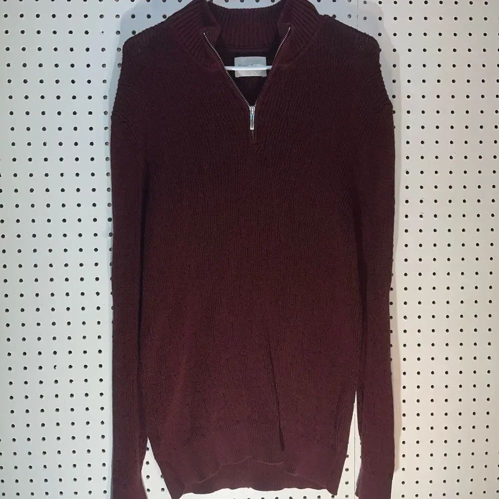 Tommy Bahama pullover sweater